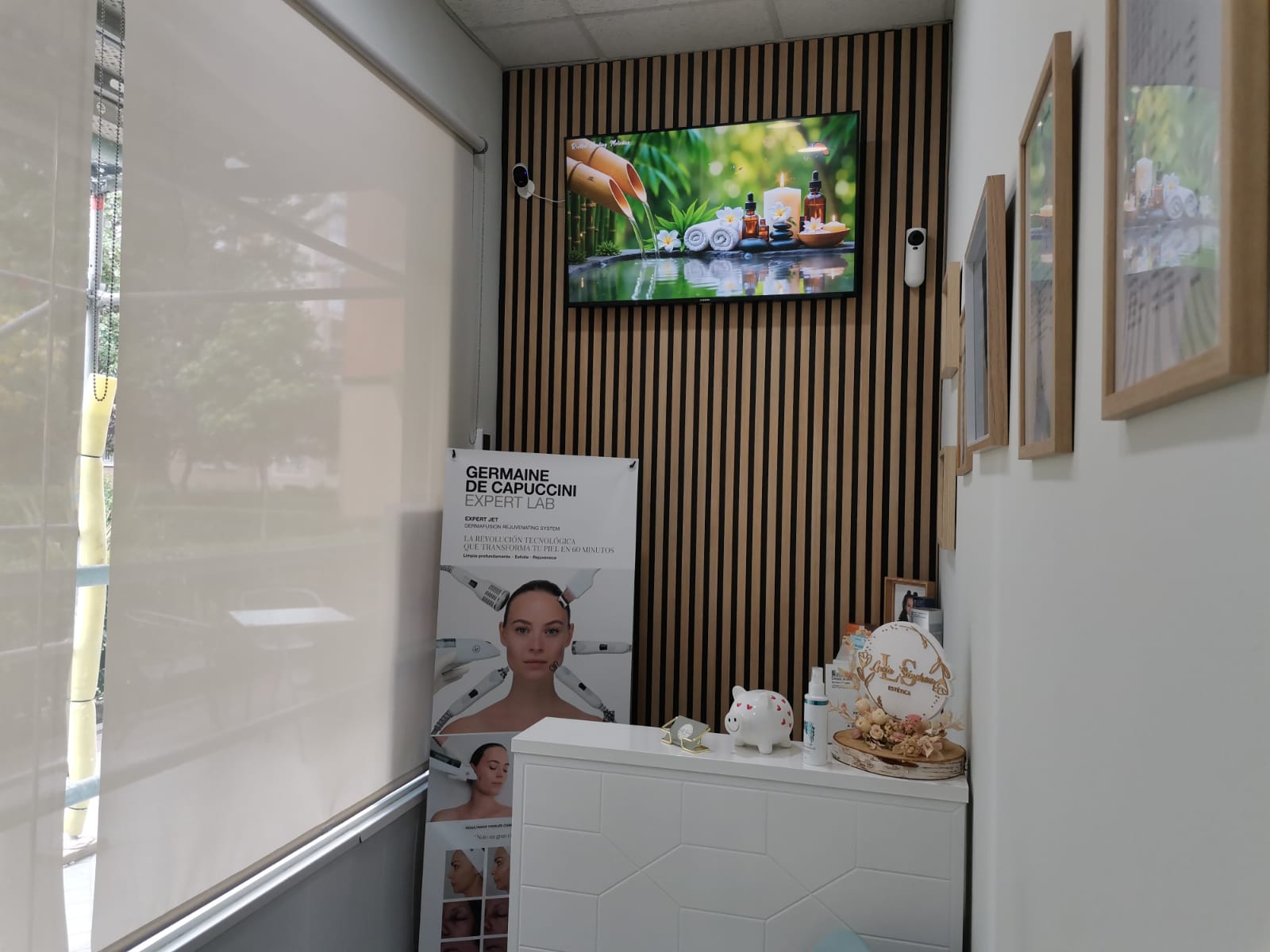 Recepción del centro de estética Lucía Sánchez